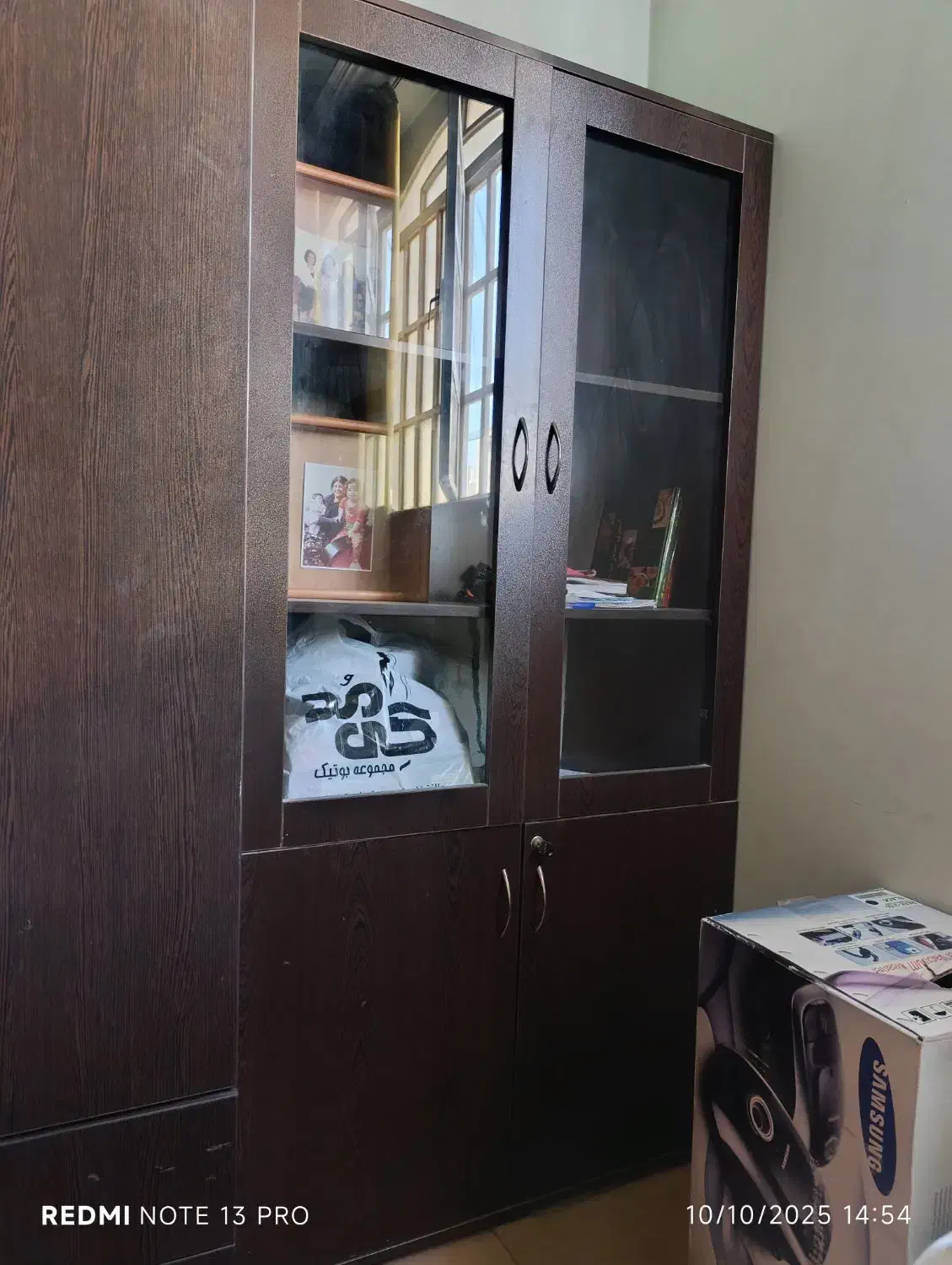 یک جفت کمد دکوری و کتابخانه|کتابخانه، شلف، قفسههای دیواری|شیراز, شهرک فرزانگان|دیوار