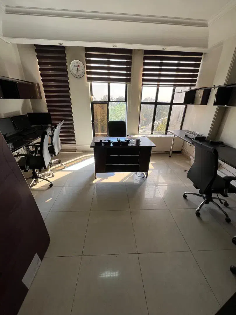 ۸۰متر موقعیت اداری بر پاسداران|فروش دفتر کار، اتاق اداری، مطب|تهران, پاسداران|دیوار