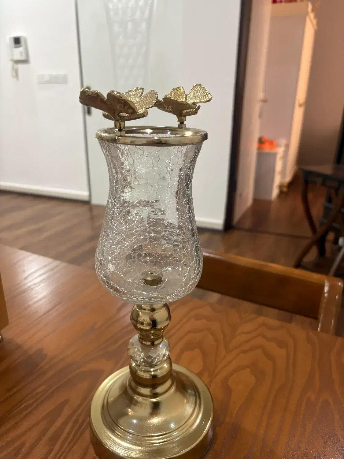 شمعدونی سالم یدونه موجوده|صنایع دستی و سایر لوازم تزئینی|رشت, استقامت ۲|دیوار