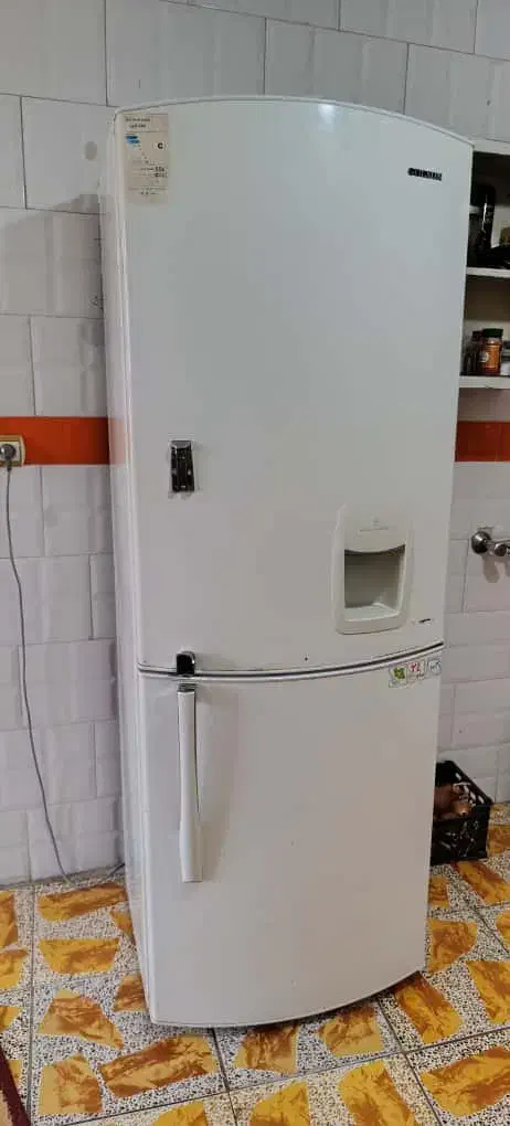 یخچال|یخچال و فریزر|مرودشت, دولت آباد|دیوار