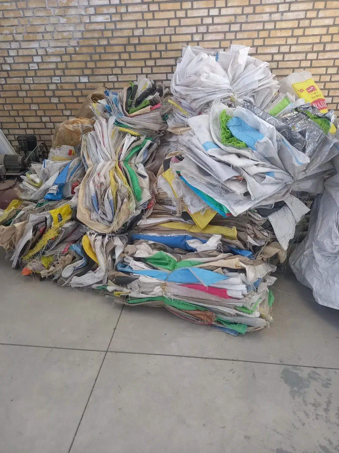 کیسه خالی|ابزارآلات|شهرکرد, |دیوار