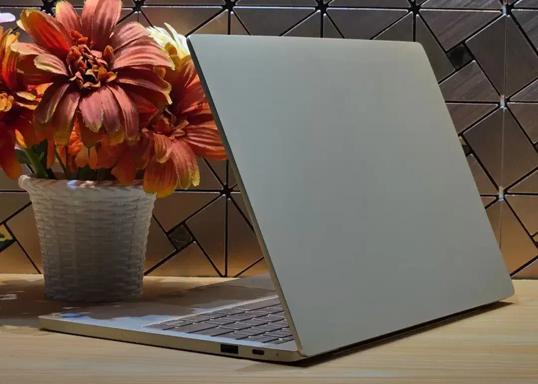 لپ‌تاپ شیائومی TM1607 در حد آکبند کمیاب و خاص|رایانه همراه|تهران, فردوسی|دیوار