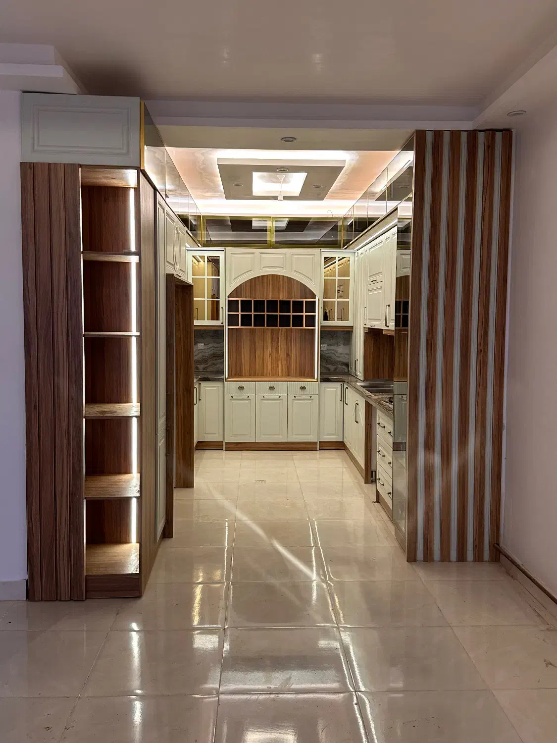 طراحی واجرای کابینت|مصالح و تجهیزات ساختمان|میانه, |دیوار