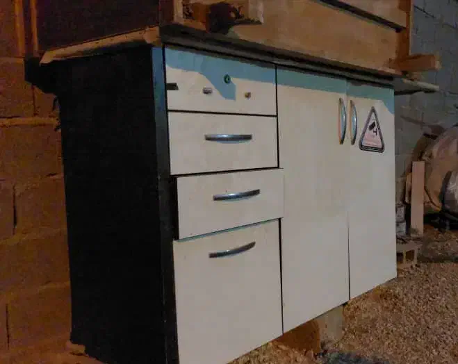 کمد ومیز اتو|لوازم خیاطی و بافتنی|برازجان, |دیوار