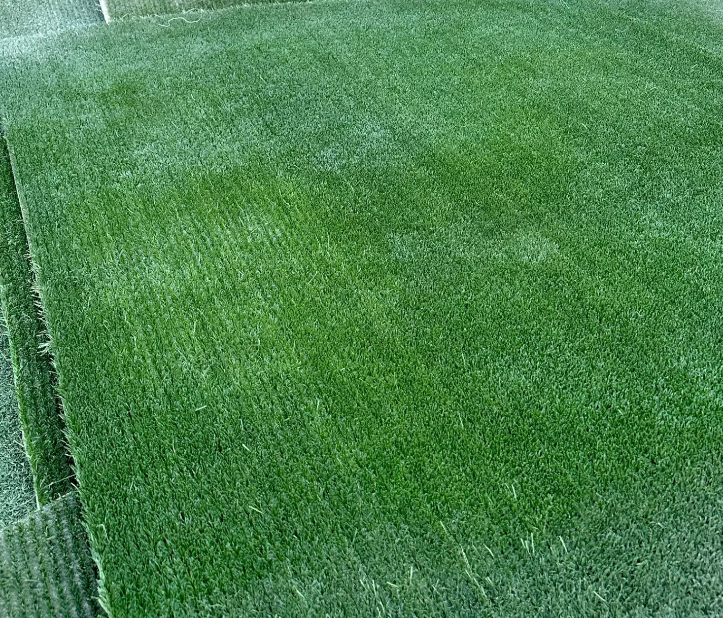 چمن مصنوعی کارکرده|مصالح و تجهیزات ساختمان|رباطکریم, نصیرشهر|دیوار