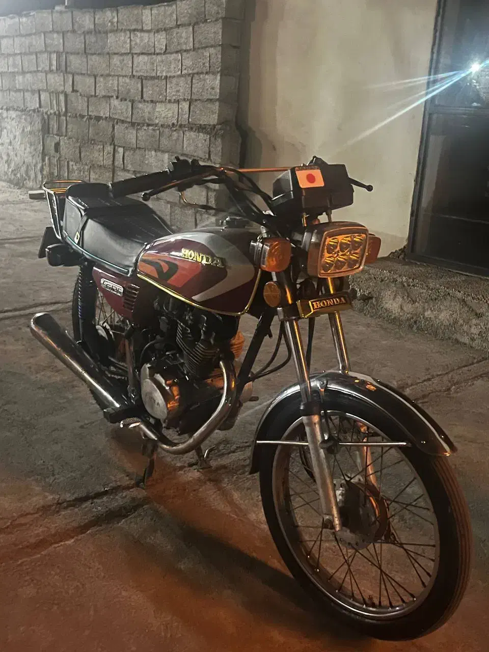 هوندا 125 سی سی|موتورسیکلت|چالوس, |دیوار