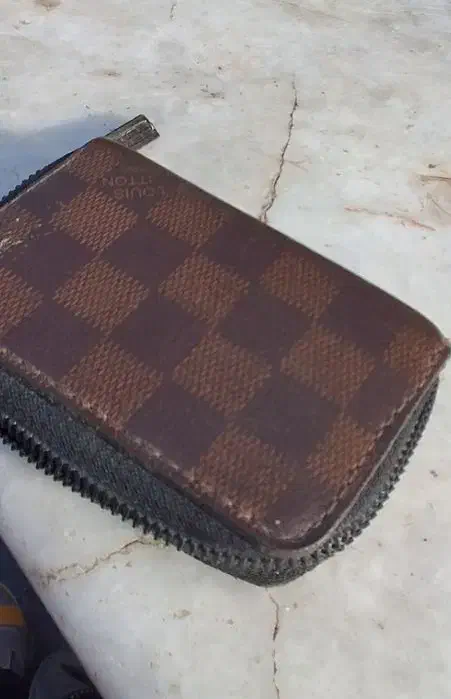 پیدا شده|اشیا|مشهد, حرم مطهر رضوی|دیوار