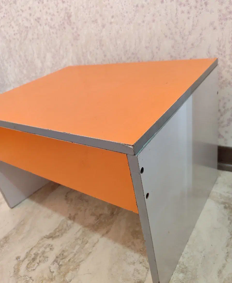 میز تحریر|میز تحریر و کامپیوتر|بیجار, |دیوار