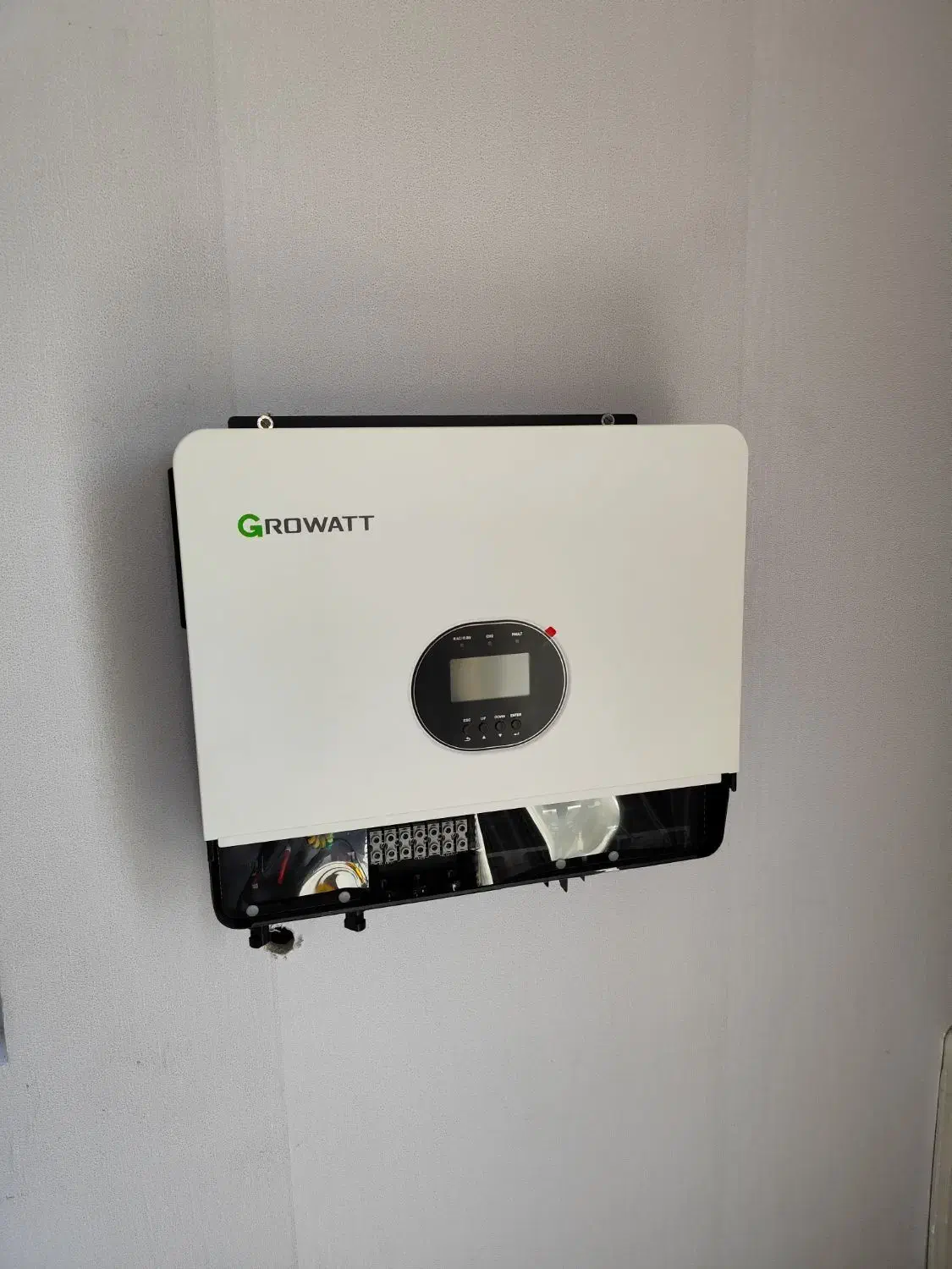 سانورتر گرووات ۶۰۰۰Es خورشیدی اضطراری موتور برق|مصالح و تجهیزات ساختمان|تهران, قاسم‌آباد|دیوار