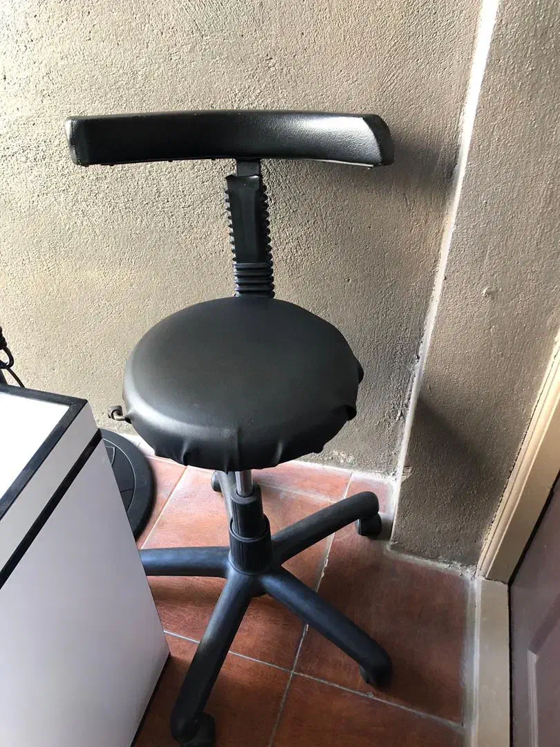 تخت و صندلی اکستنشن مژه|آرایشگاه و سالنهای زیبایی|بندر انزلی, ساحل قو|دیوار