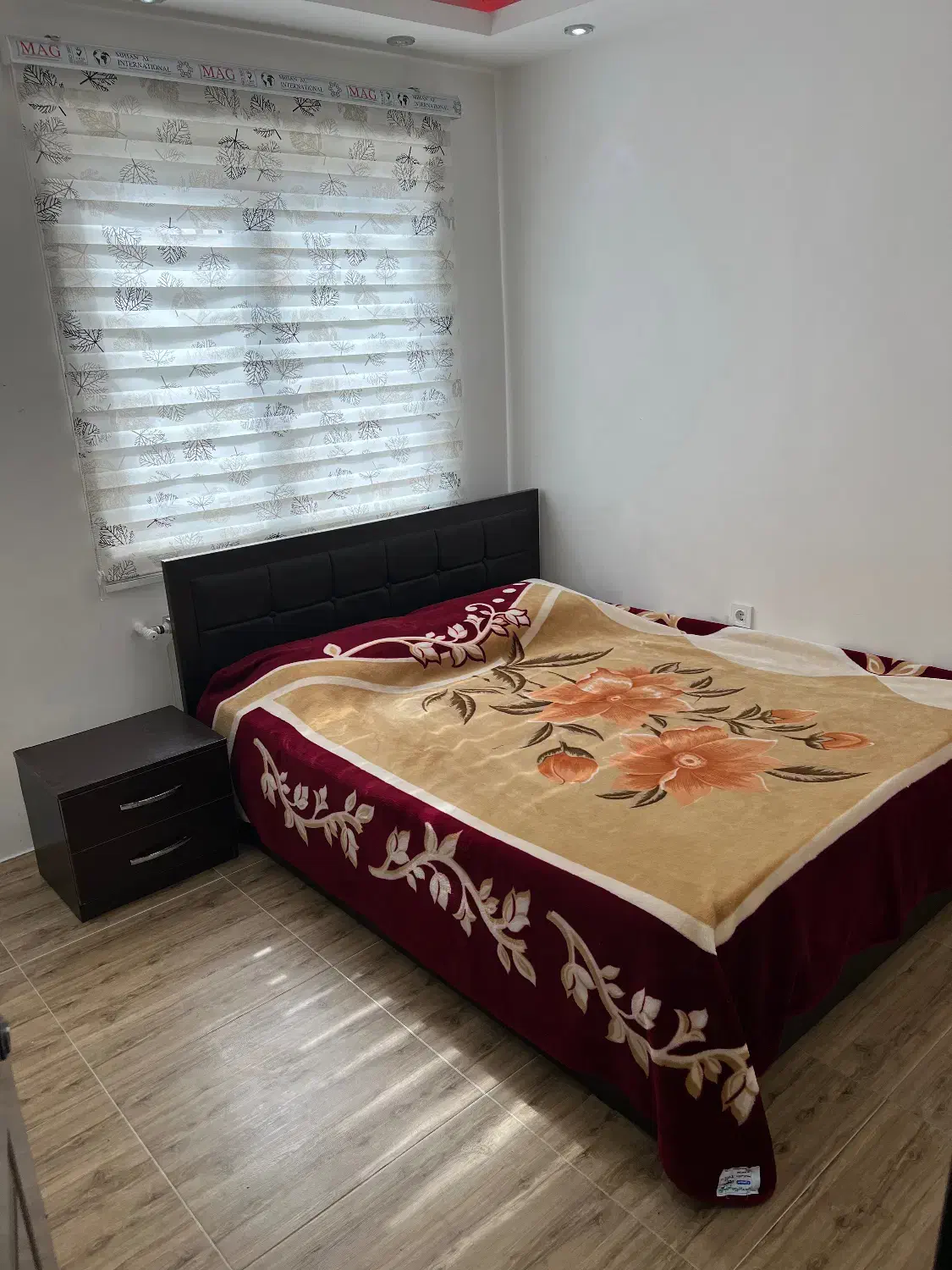 فروش تخت|تخت و سرویس خواب|بندر انزلی, پاسداران|دیوار