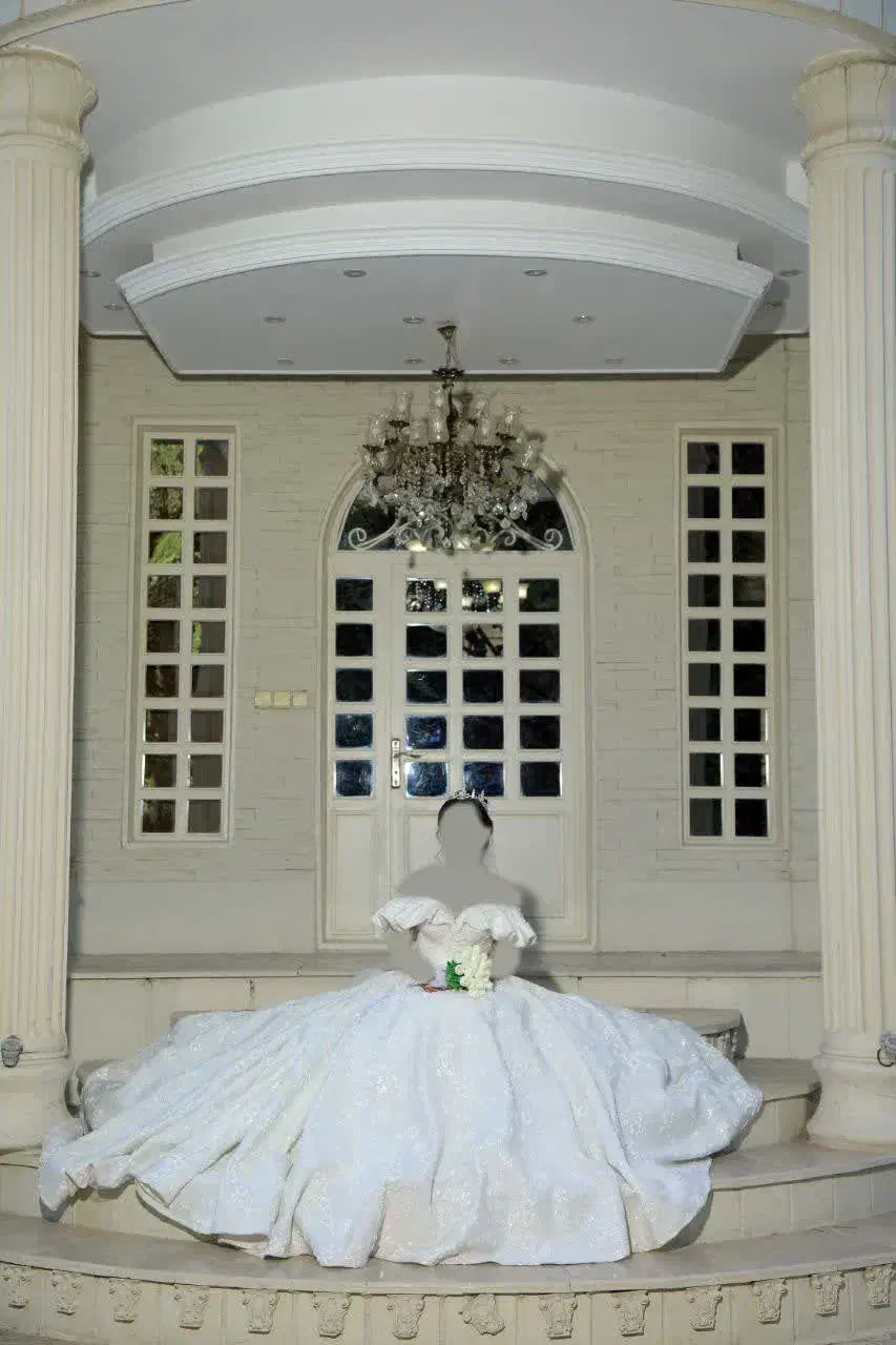 لباس عروس پرنسسی|لباس|صفادشت, |دیوار