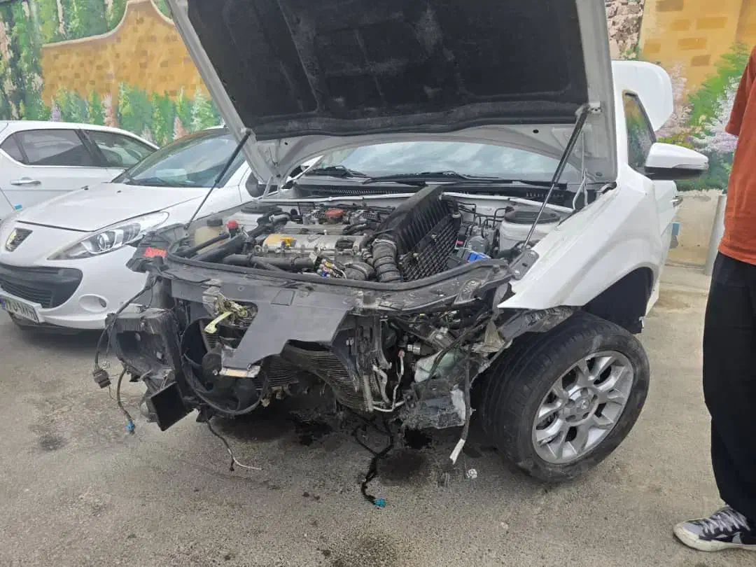 خریدار و مشاور انواع خودروهای تصادفی نقد در محل|خودرو سواری و وانت|تبریز, |دیوار