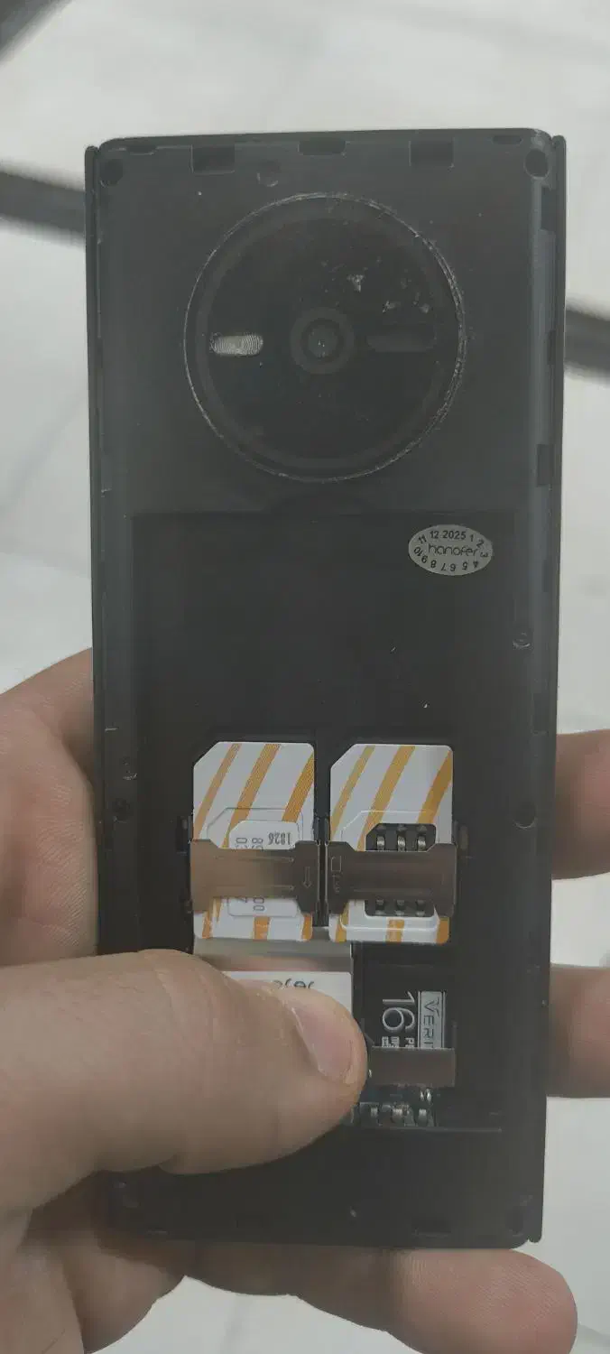 گوشی دکمه ای|موبایل|یزد, |دیوار