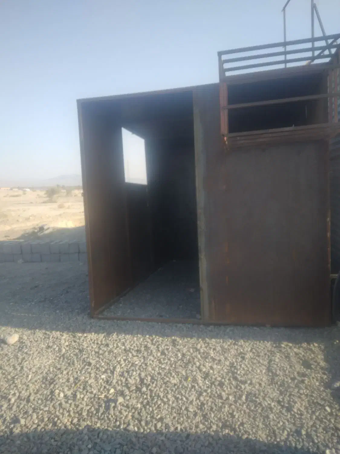 کامل آهن هست|فروش مغازه و غرفه|کهنوج, |دیوار