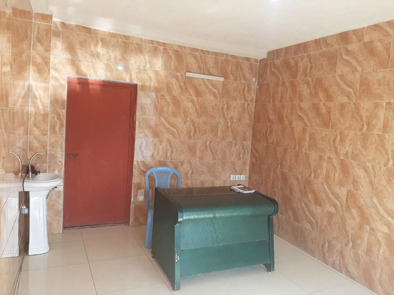 بلوار دیلمان جنب یدکی فضلی|اجارهٔ مغازه و غرفه|لاهیجان, لیالستان|دیوار