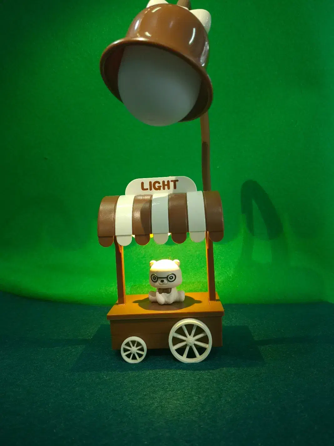 چراغ مطالعه و خواب کالسکه|چراغ خواب و آباژور|مشهد, عامل|دیوار