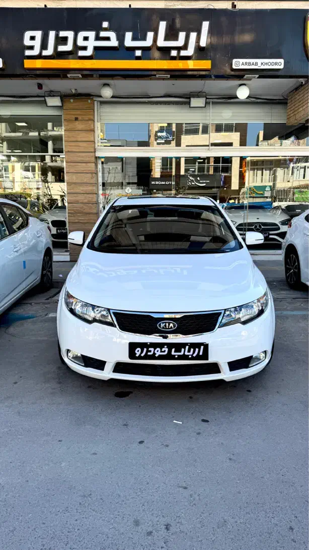 سراتو 96 آپشنال|خودرو سواری و وانت|اصفهان, تخت فولاد|دیوار