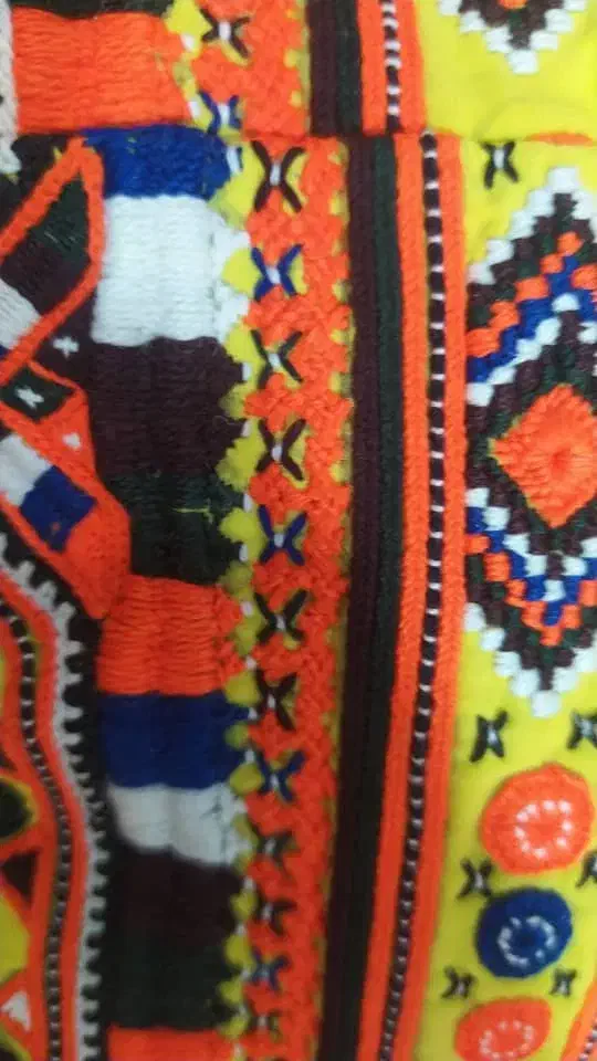 پلوار نَکل و سیاه سفید پذیرفته میشود|لباس|هیدوچ, |دیوار