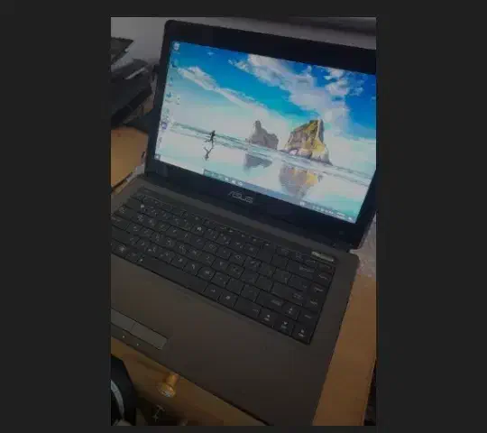 لپ  تاپ گرافیگ مناسب|رایانه همراه|میانه, |دیوار