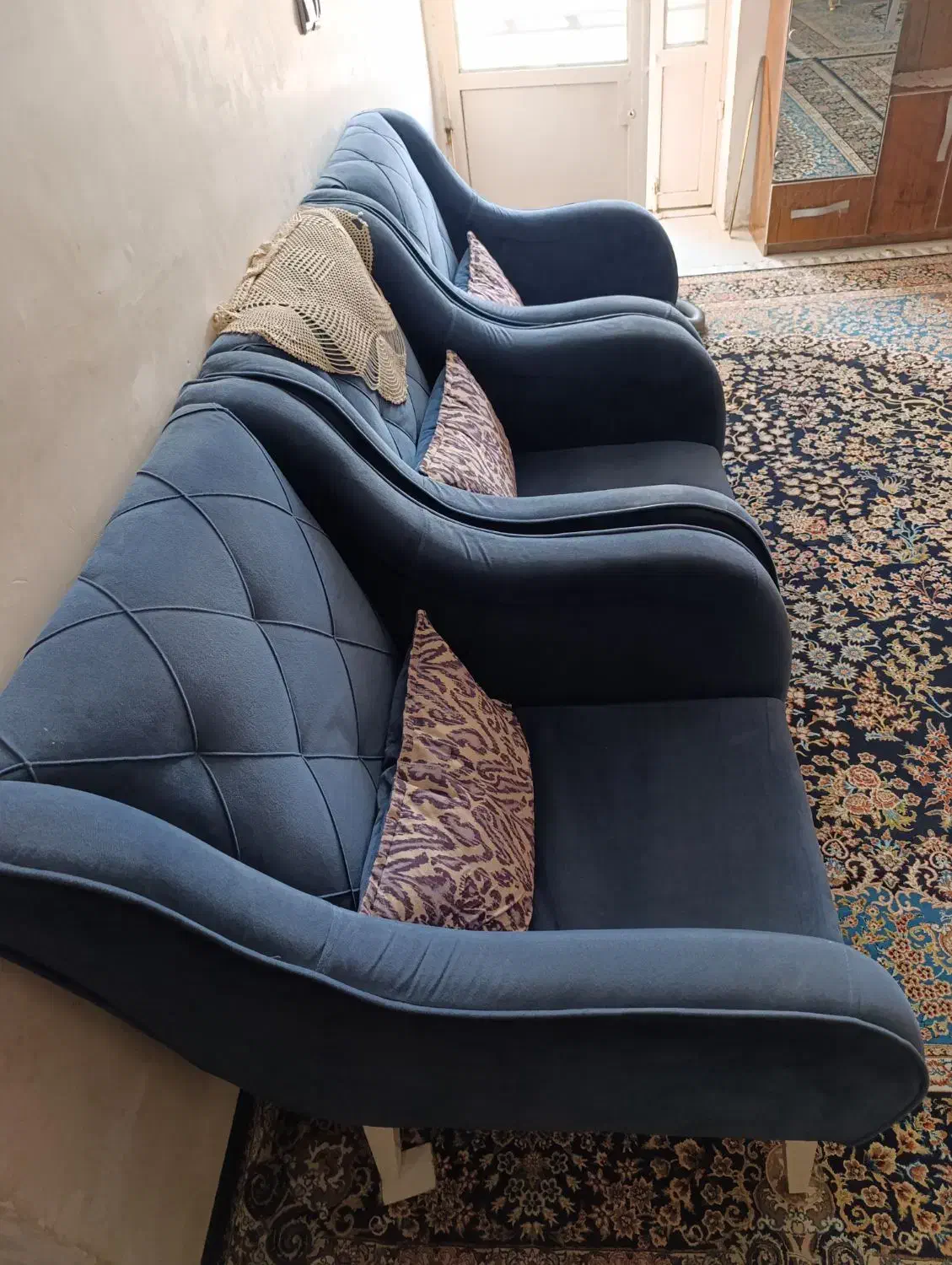 مبل چهار نفره راحتی|مبلمان خانگی و میز عسلی|شیراز, صاحب الزمان|دیوار