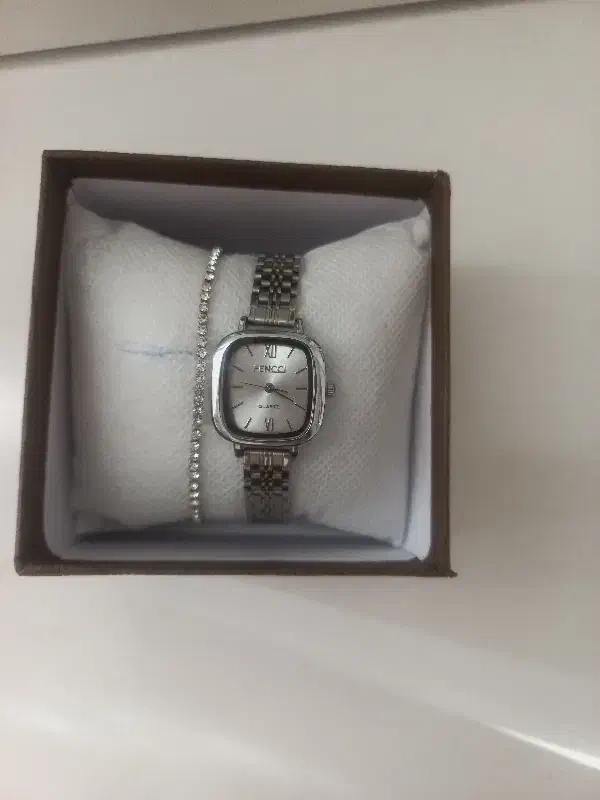 ساعت Fencci|ساعت|کرج, شهرک یاس جنوبی|دیوار