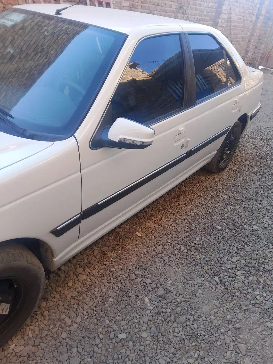 1403ساده موتور جدید 18هزار کار واقعی|خودرو سواری و وانت|خاش, |دیوار