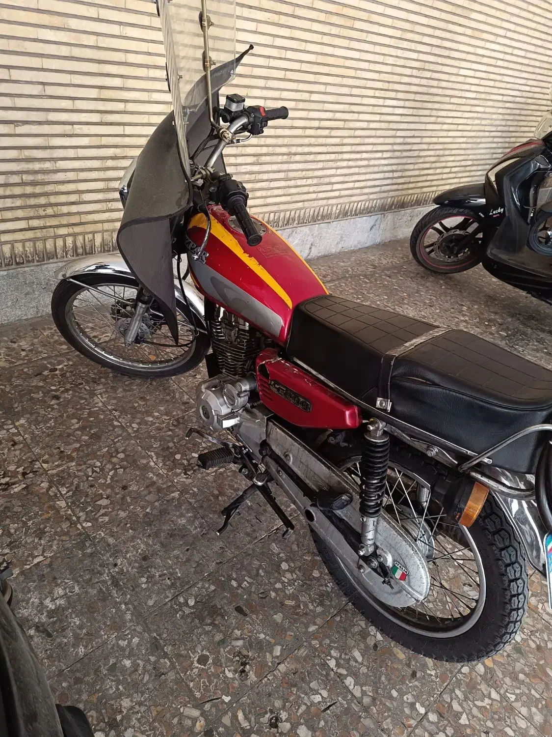 هونداتیز پر200|موتورسیکلت|تهران, یوسف‌آباد|دیوار