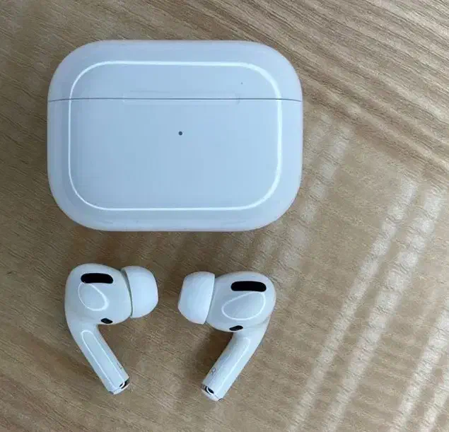 ایفون ۱۴پرومکس و ایرپاد پرو ۲تایپ سی|موبایل|نهاوند, |دیوار