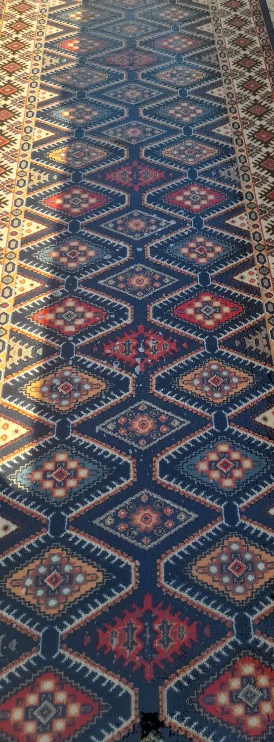 گلیم فرش تروتمیزچهارمتری|گلیم، جاجیم، گبه|ساوه, |دیوار