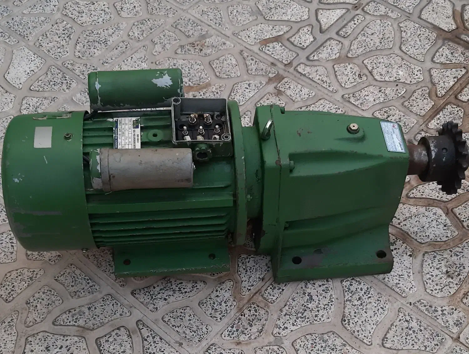 موتور گیربکس تک فاز بالابر کارکرده 3 hp 63 rpm|مصالح و تجهیزات ساختمان|فردیس, شهرک وحدت|دیوار