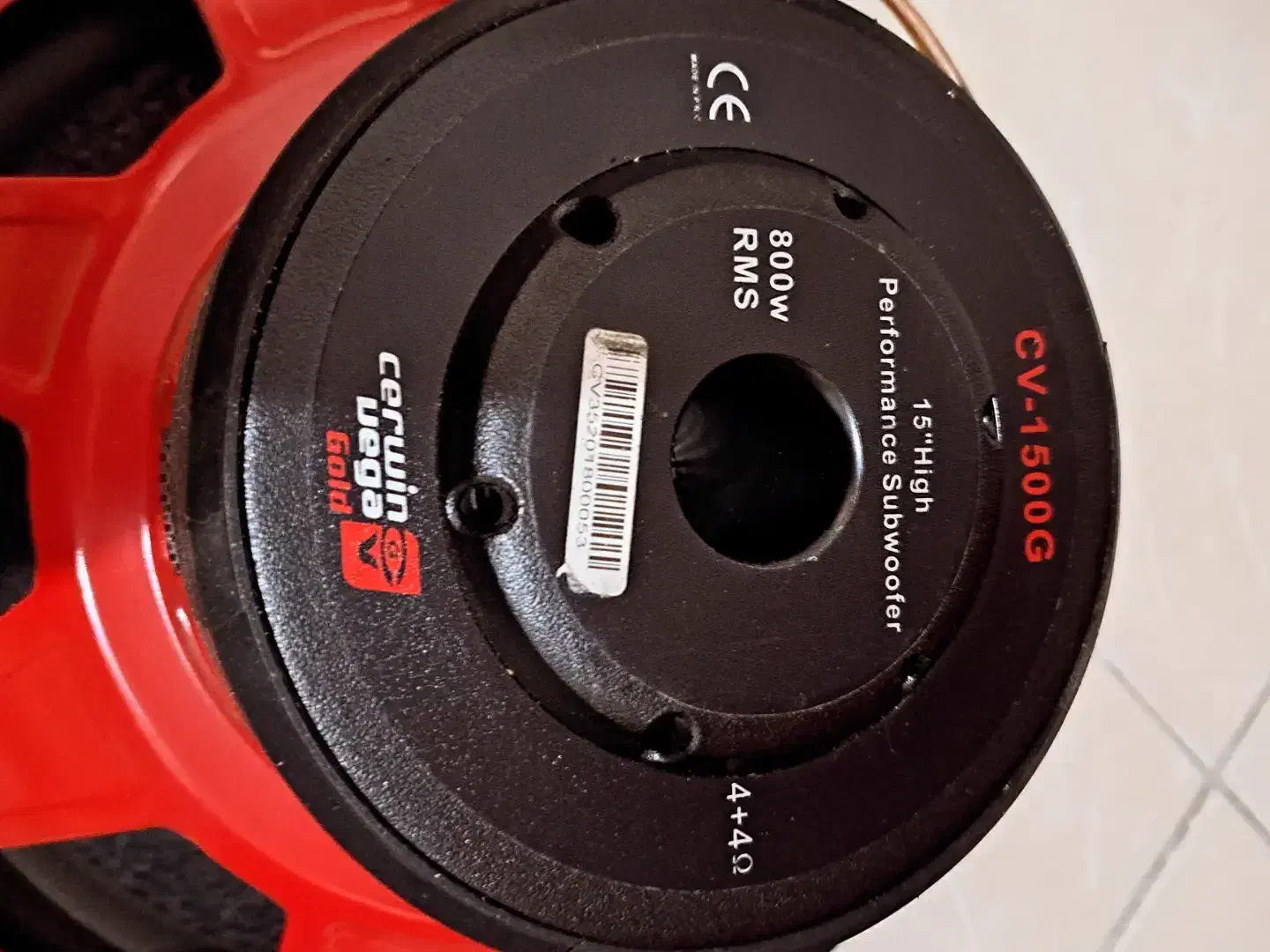 ساب سروین وگا ۱۵ اینچ|قطعات یدکی و لوازم جانبی|فردیس, منظریه|دیوار