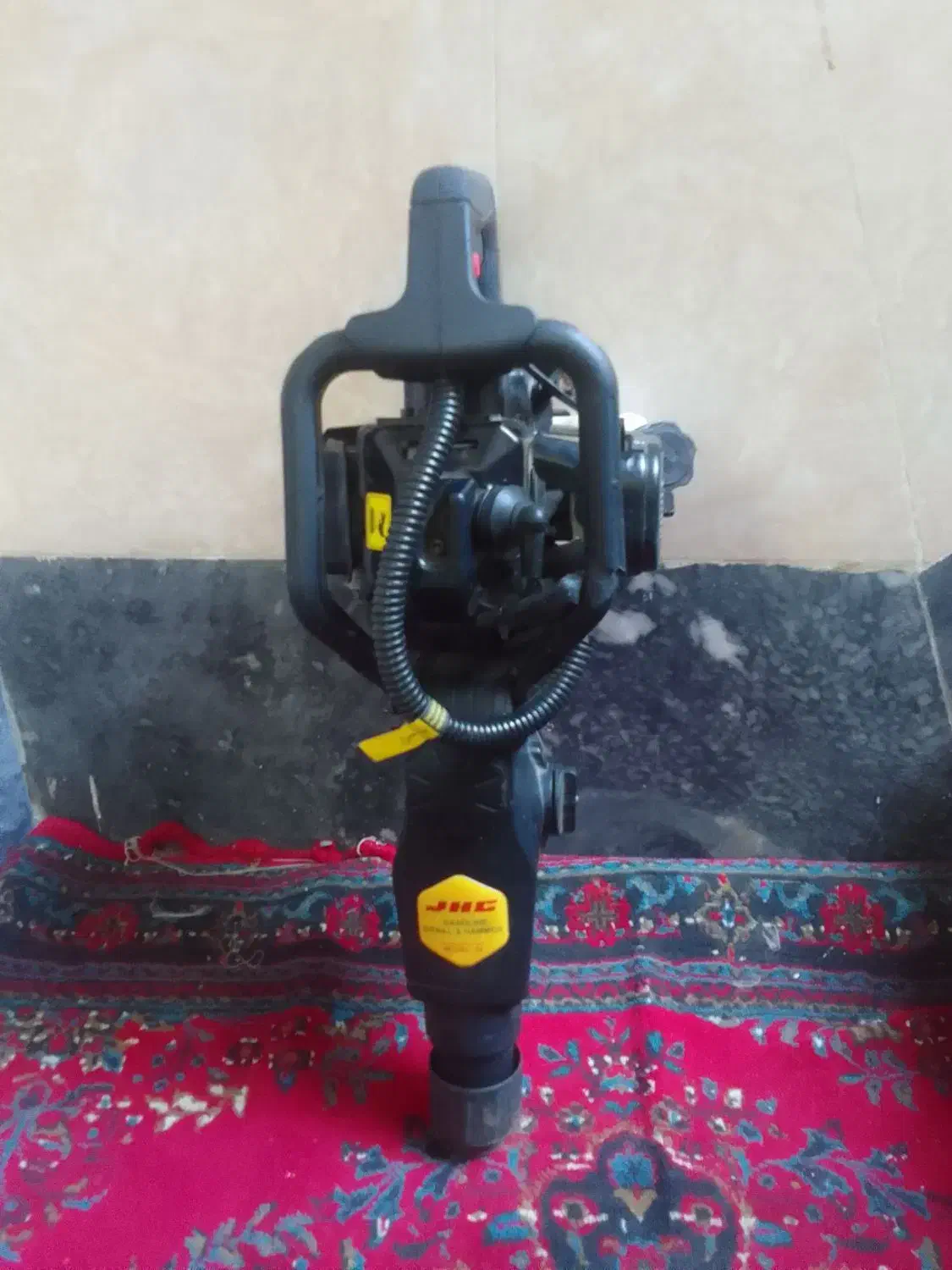 هلتی بنزینی|ابزارآلات|قم, قلعه کامکار|دیوار