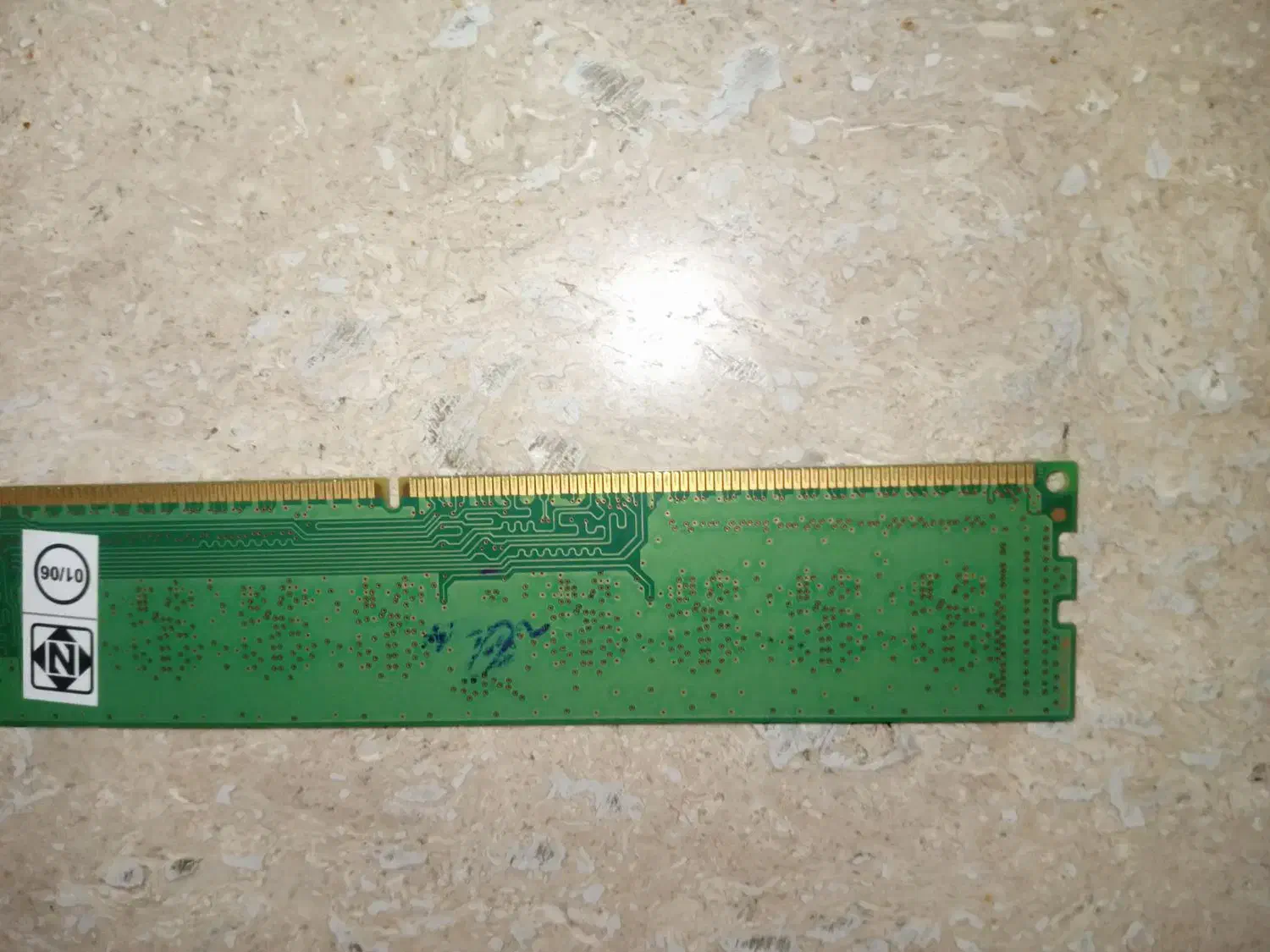 رم چهار گیگ سامسونگ DDR3|قطعات و لوازم جانبی رایانه|کرمان, |دیوار