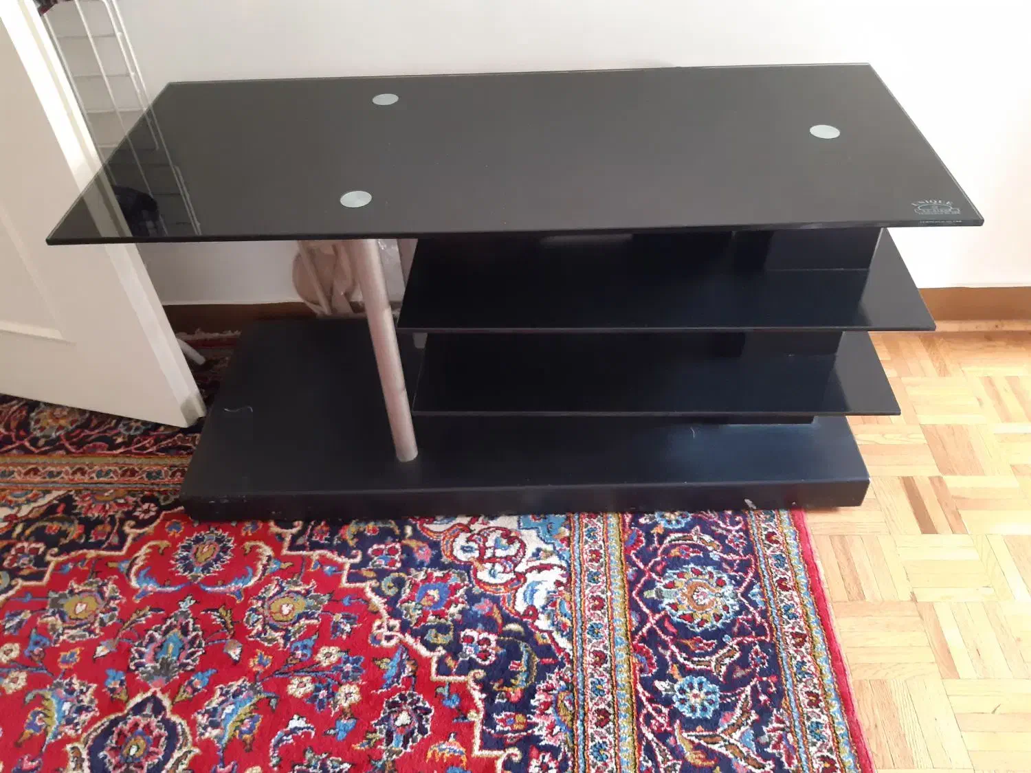 میزتلویزیون شیشه ای سالم سالم خارجی|میز تلویزیون|تهران, دریاچه شهدای خلیج فارس|دیوار