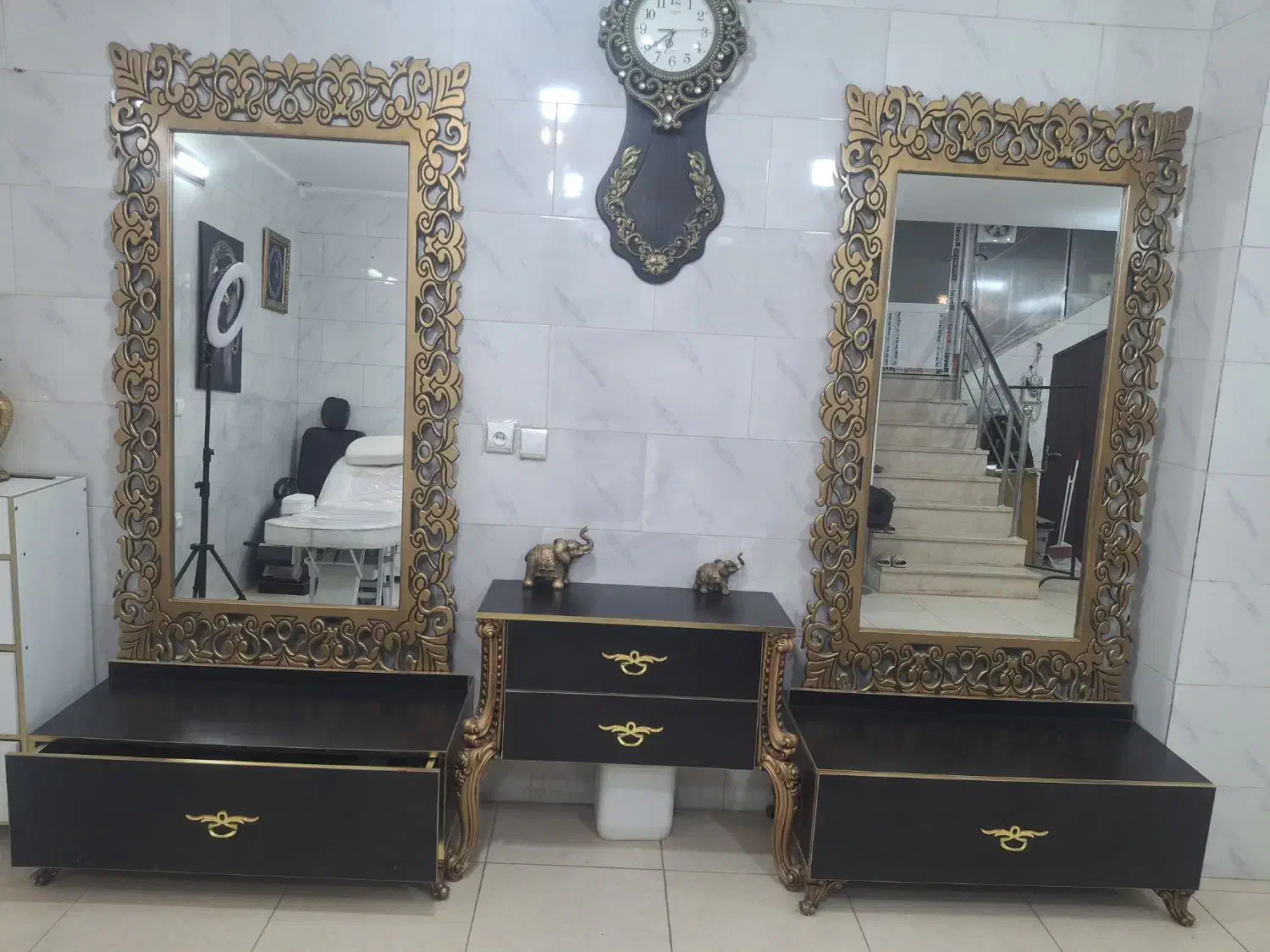 آینه ودکور ارایشگاه|آرایشگاه و سالنهای زیبایی|برخوار, |دیوار