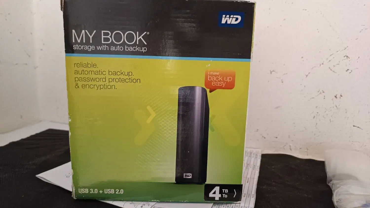 هارد اکسترنال ۴ ترا رم لپتاپ ۴گیگ|قطعات و لوازم جانبی رایانه|اصفهان, خرم|دیوار