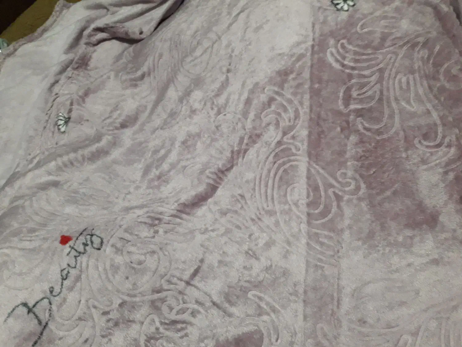 پتومسافرتی|رختخواب، بالش، پتو|رشت, جانبازان|دیوار