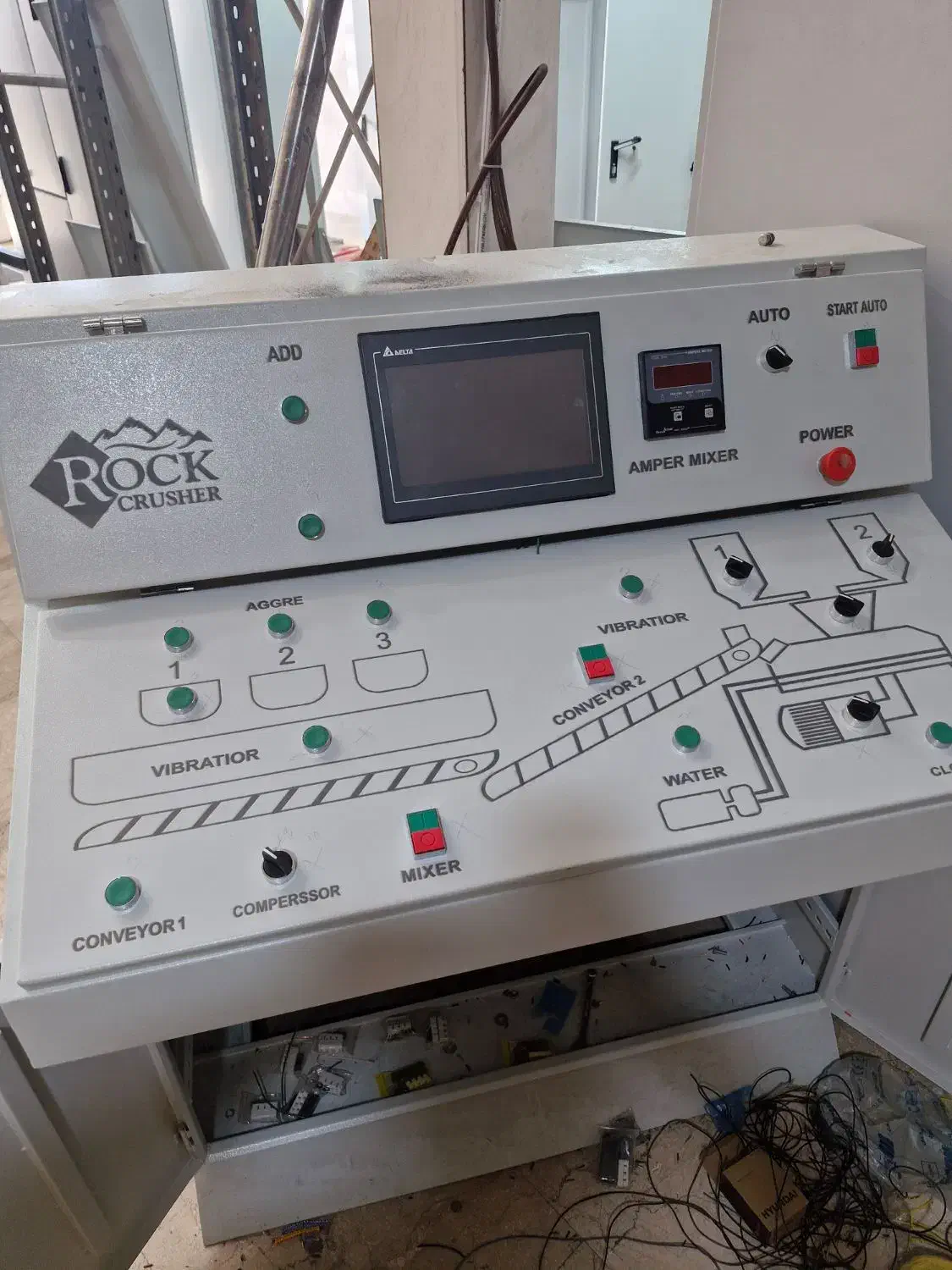 برقکار / برق کار /کاراموز برق/ ماهر و نیمه ماهر|استخدام صنعتی، فنی، مهندسی|بهارستان, |دیوار