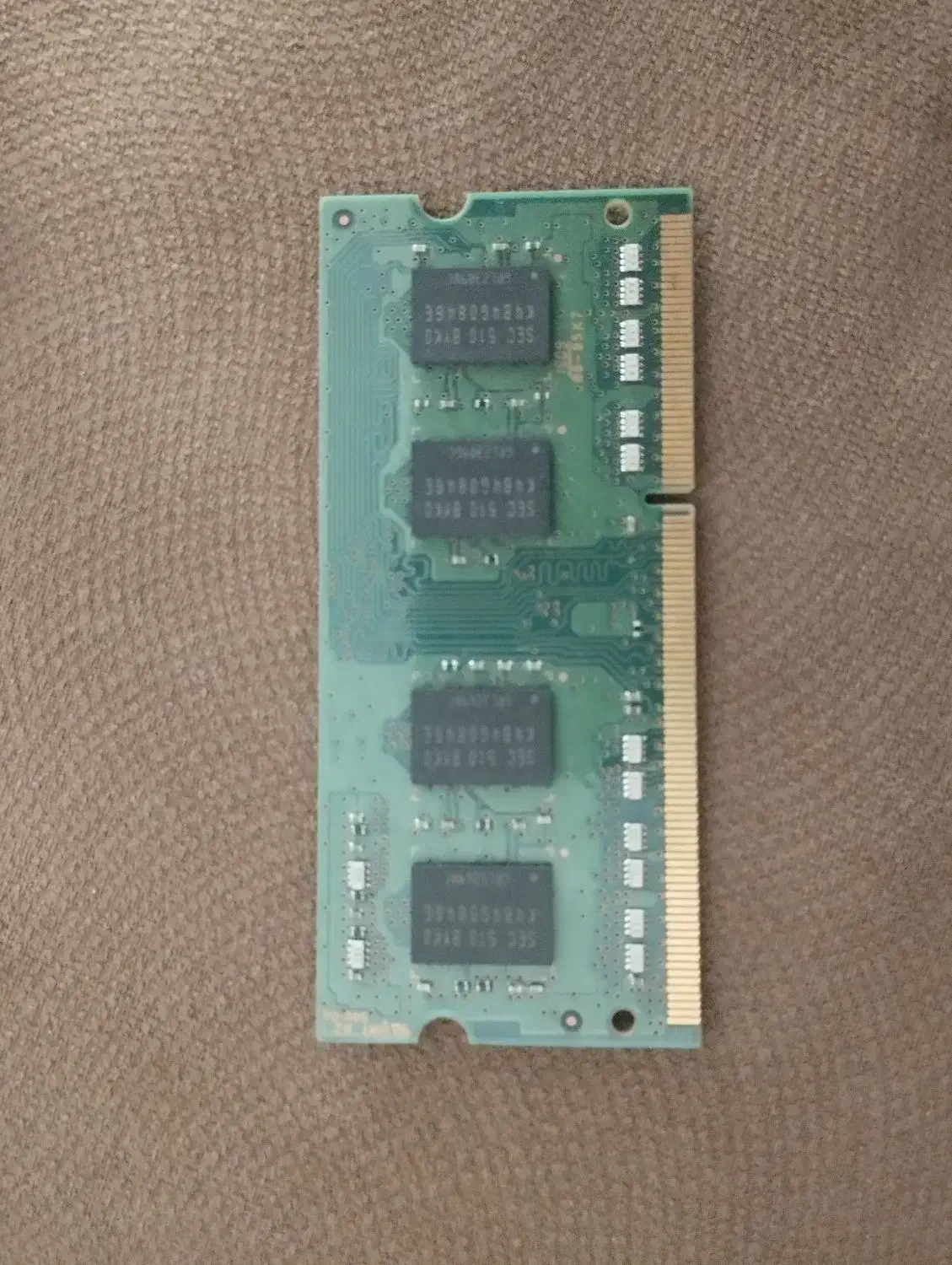 رم لپتاپ 4 گیگ|قطعات و لوازم جانبی رایانه|همدان, |دیوار