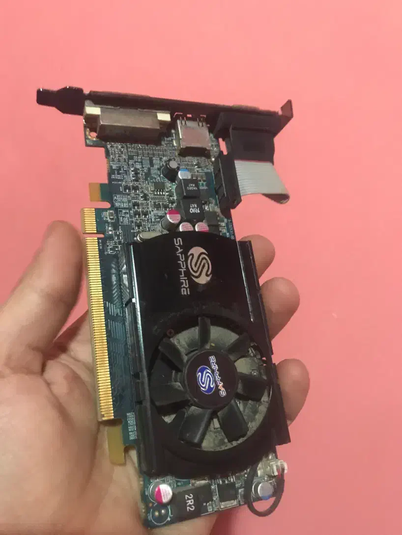 کارت گرافیک 1 گیگ|قطعات و لوازم جانبی رایانه|نظرآباد, نظرآباد|دیوار