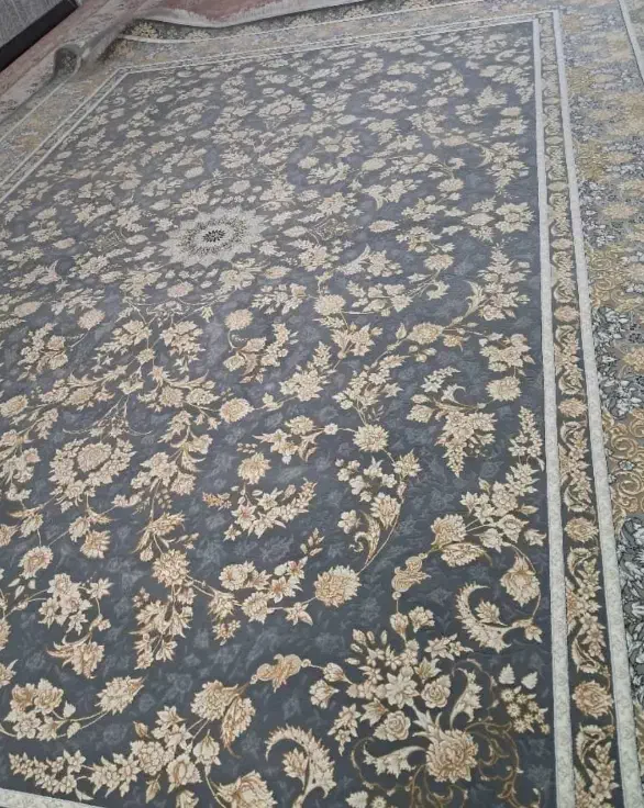 فرش جهیزیه کاور شده پا نخورده ۱۲۰۰شانه|فرش|بروجرد, |دیوار