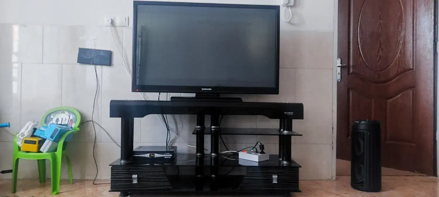 تلویزیون ۴۳اینچ سامسونگ|تلویزیون و پروژکتور|یزد, |دیوار