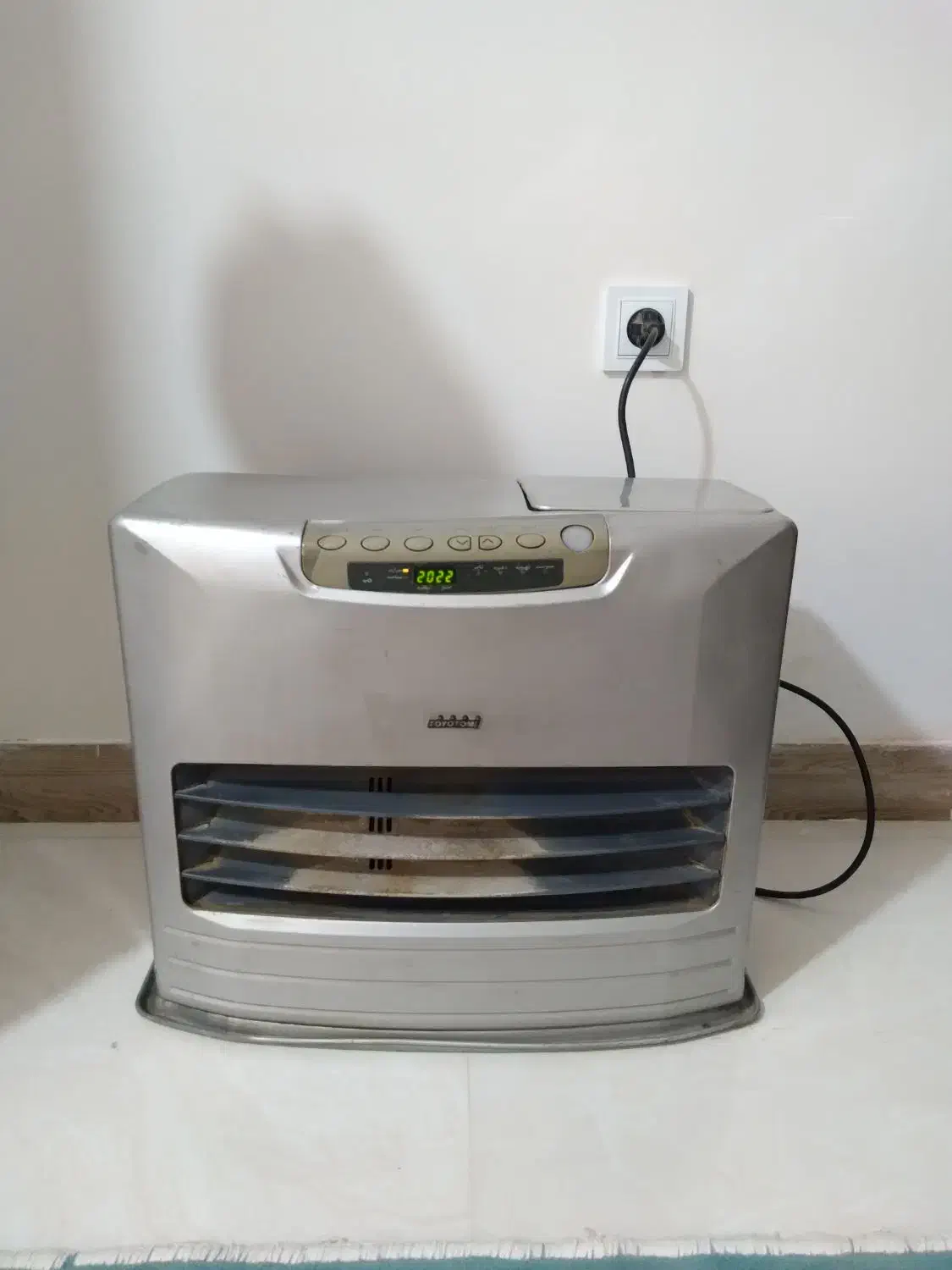 بخاری نفتی برقی|بخاری، هیتر، شومینه|تهران, امیریه|دیوار