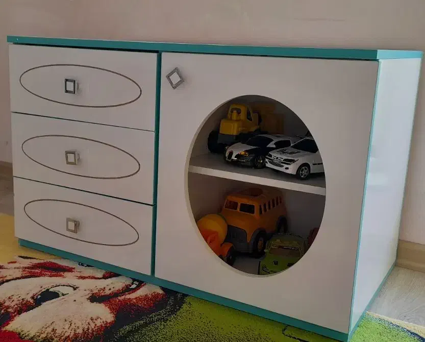 تخت کودک و نوجوان دومنظوره همراه باکمد و تشک تخت|تخت و سرویس خواب|اردبیل, |دیوار