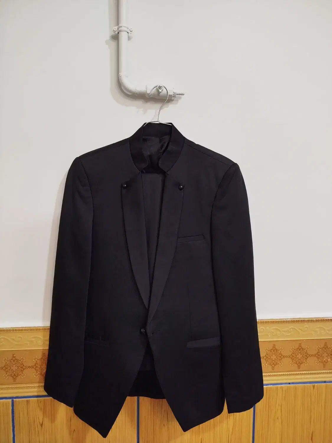 لباس|لباس|خمین, |دیوار