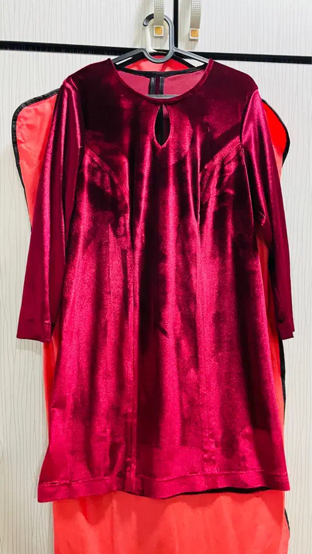 لباس|لباس|دوگنبدان, |دیوار