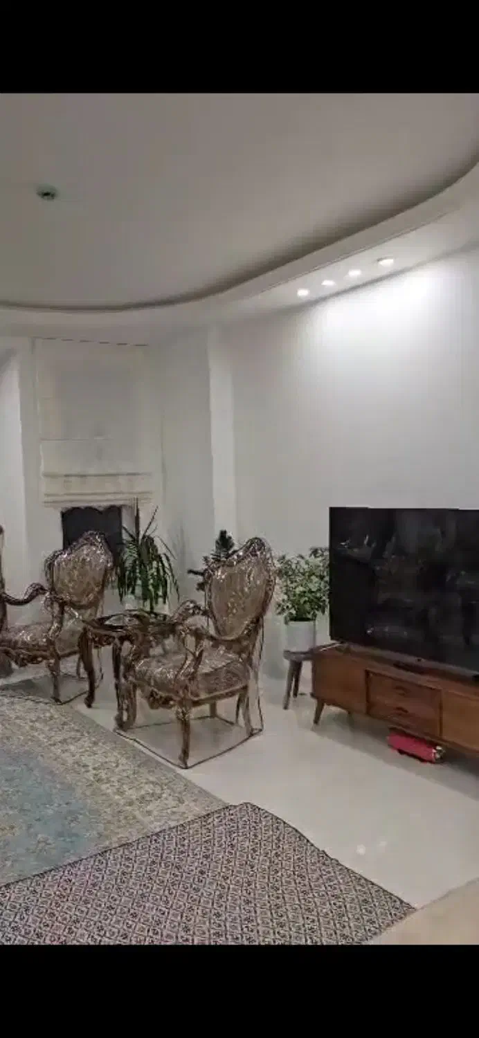 آپارتمان زیر قیمت شهید قندی به دلیل چک|فروش آپارتمان|حمیدیا, |دیوار