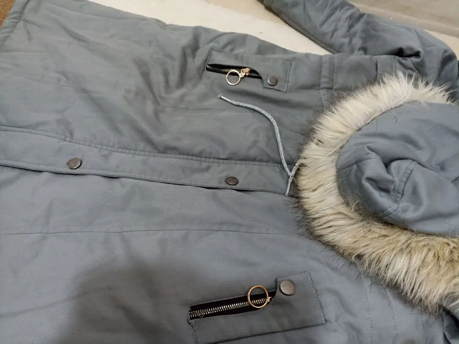 کاپشن|لباس|ملایر, |دیوار