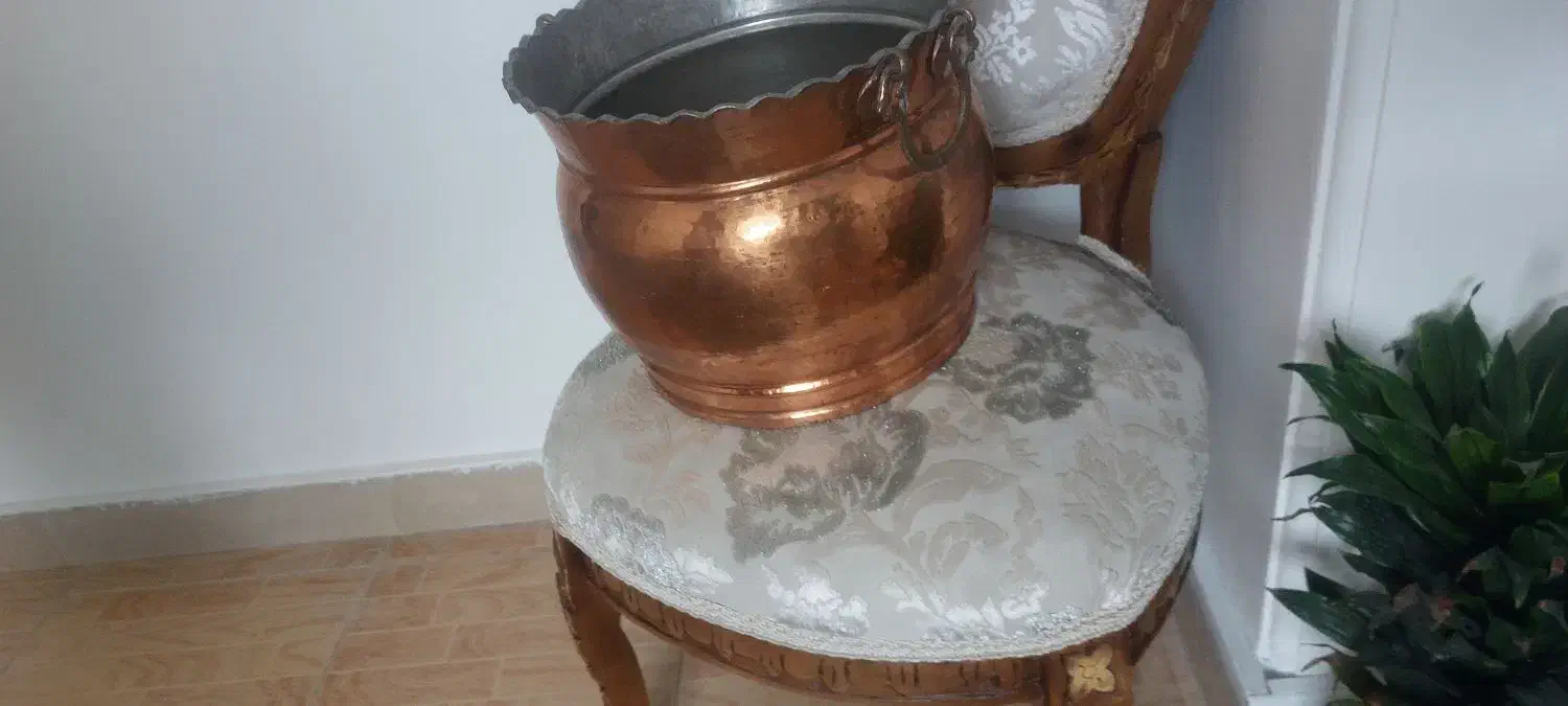 گل دان|کلکسیون اشیاء عتیقه|کرج, فاز ۱ مهرشهر|دیوار